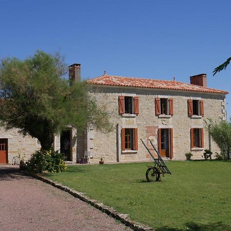 Le Tamaris Chambres D'Hotes Sainte-Hermine Exterior photo